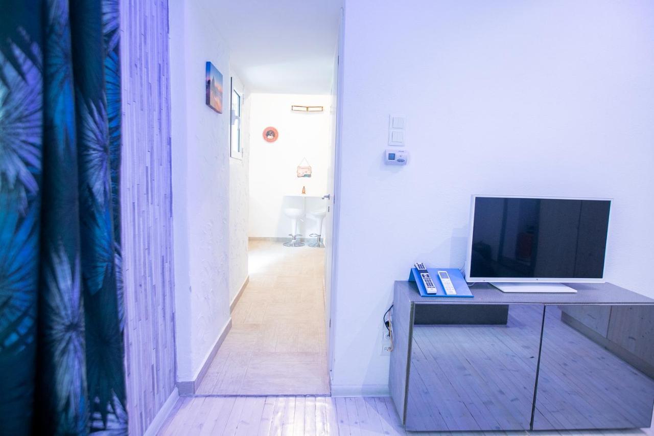 テッサロニキOrange And Blue Studio Downtown 5 Min From White Towerアパートメント エクステリア 写真